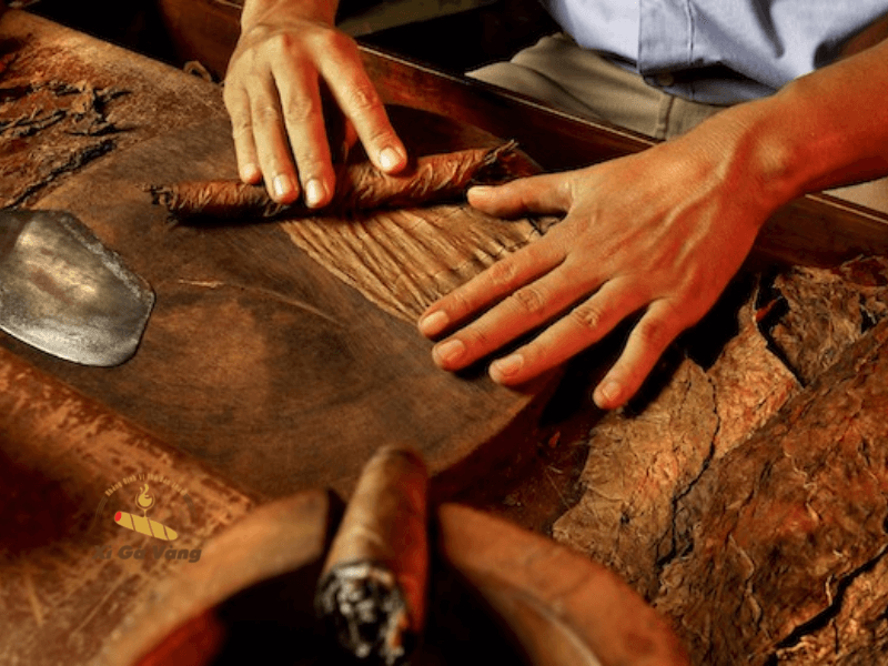 Xì gà là sản phẩm tự nhiên và được sản xuất thủ công